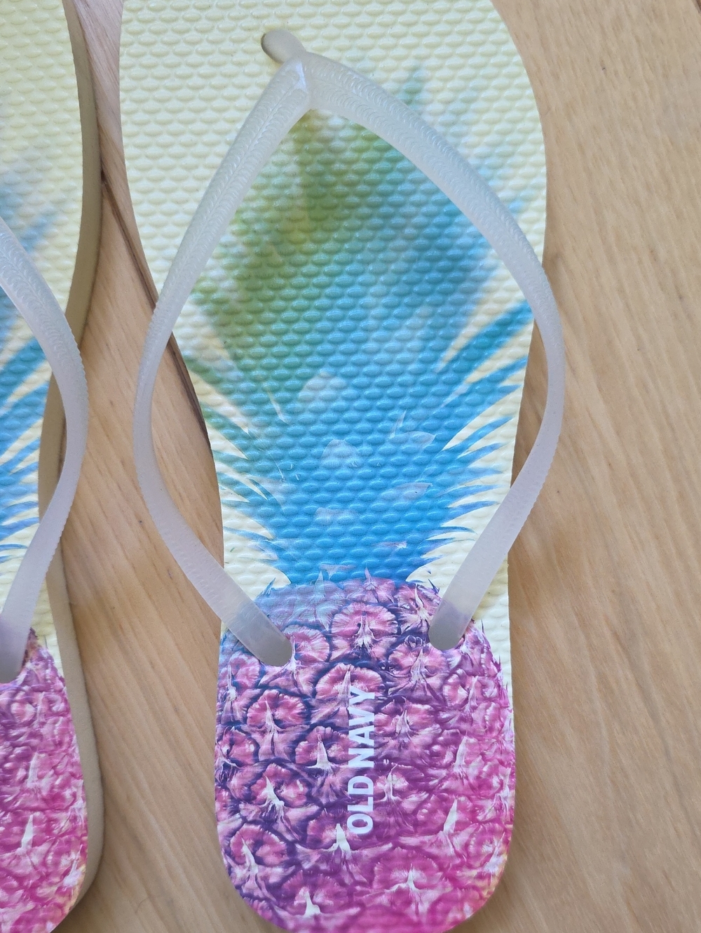 Pinapple Flip Flops - Picture 2 of 3